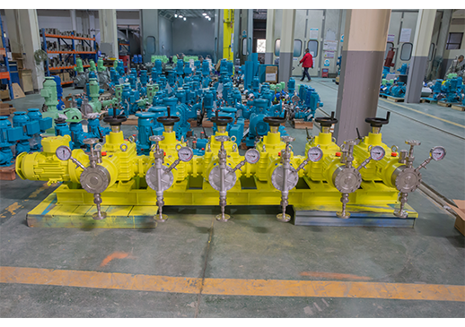 和记娱乐Depamu六头液压隔膜式计量泵6DPMSZA